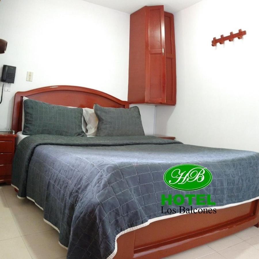 Hotel Los Balcones Богота Экстерьер фото
