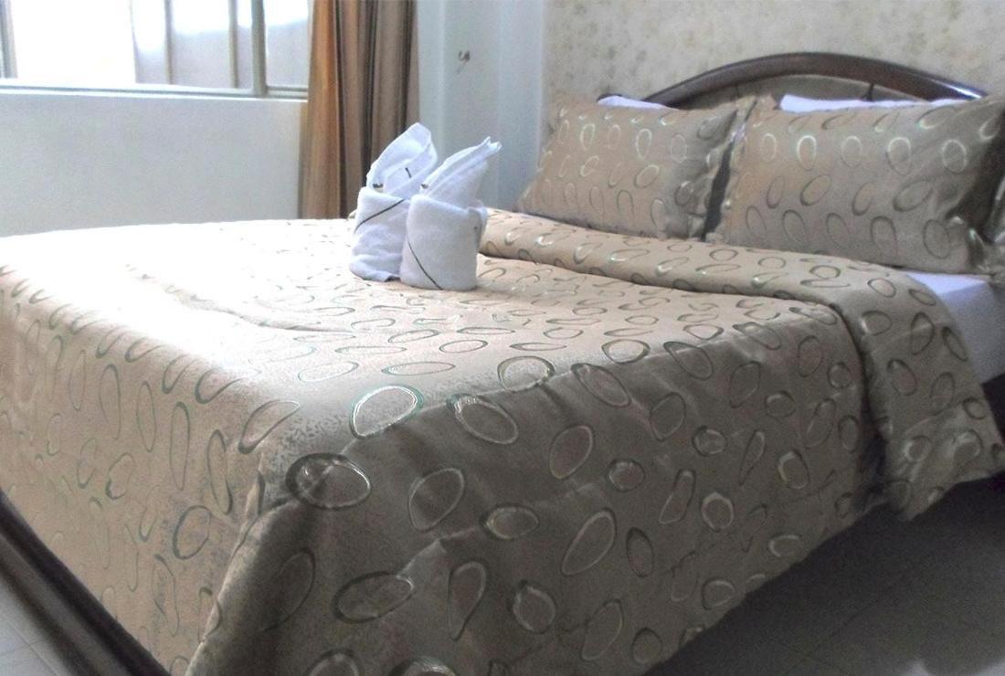 Hotel Los Balcones Богота Экстерьер фото